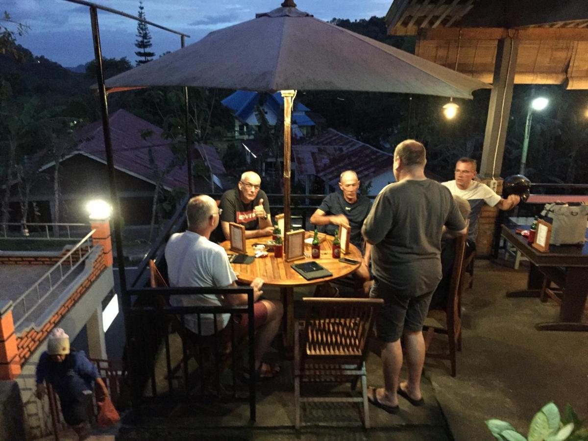 Bintang By Tobias Lodge Cafe & Restaurant Келимуту Экстерьер фото
